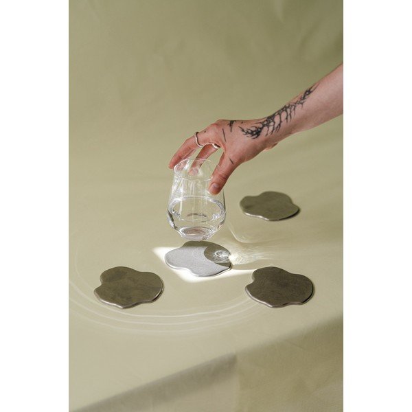 Coasters argintii 4 buc. din metal Plama – noo.ma-image-3