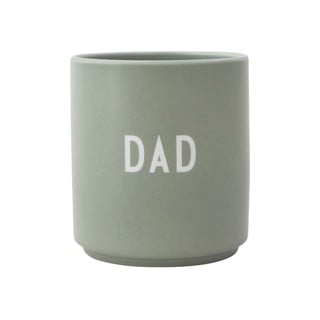 Cană din porțelan Design Letters Favourite Dad, verde salvie