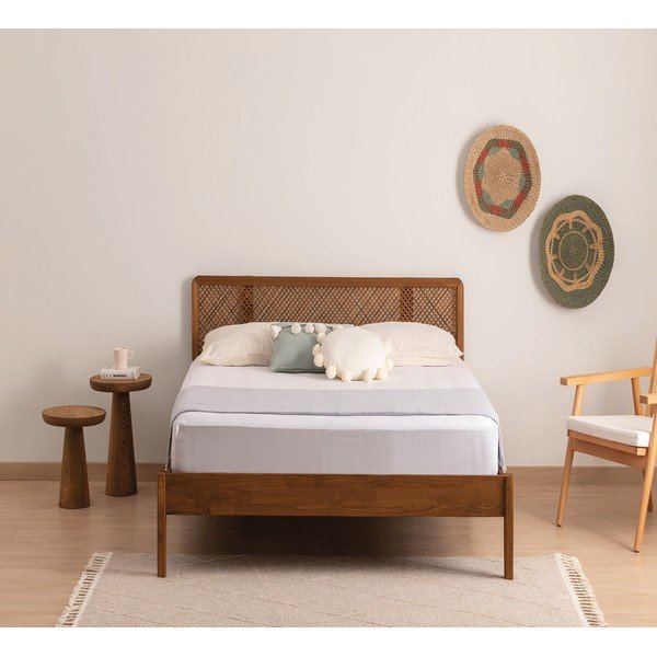 Pat în culoare naturală/maro închis din lemn de molid cu somieră 90x200 cm Izabelya – Kalune Design-image-2