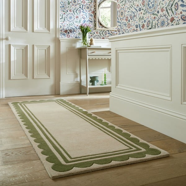 Covor tip traversă verde/în culoare naturală țesut manual din lână 80x230 cm Lois Scallop – Flair Rugs-image-1