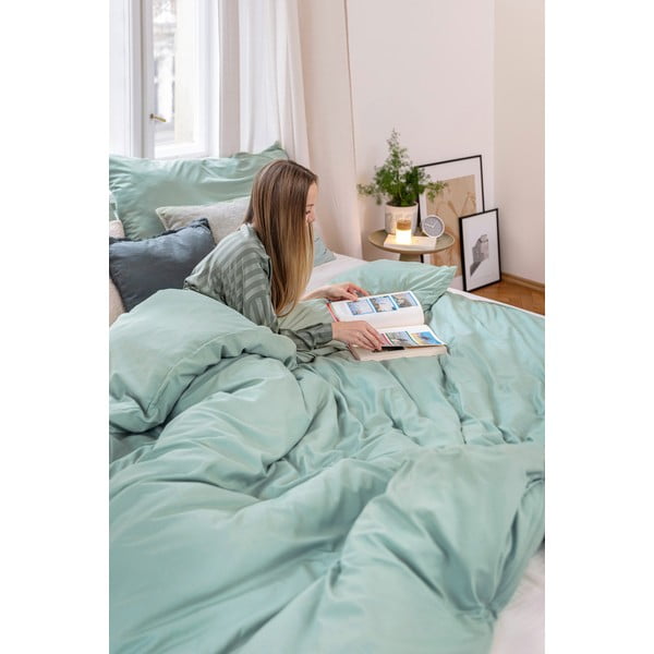 Lenjerie de pat verde din microsatin pentru pat dublu 200x200 cm Basic – Bonami Essentials-image-3