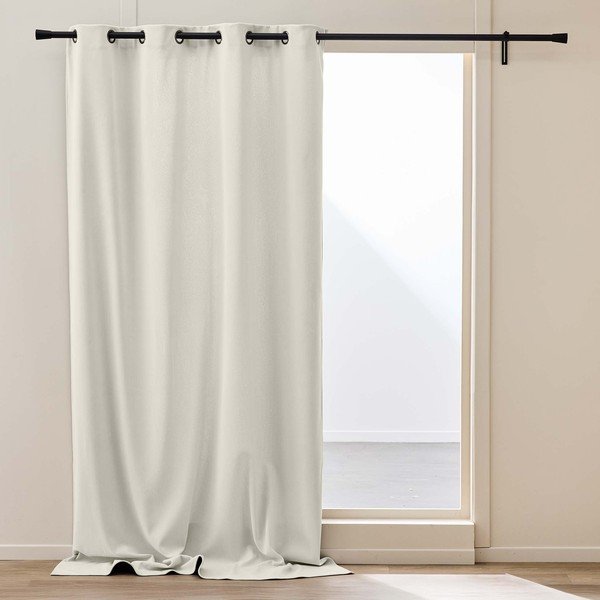 Draperie bej termoizolantă din catifea reiată 140x260 cm Madison – douceur d'intérieur