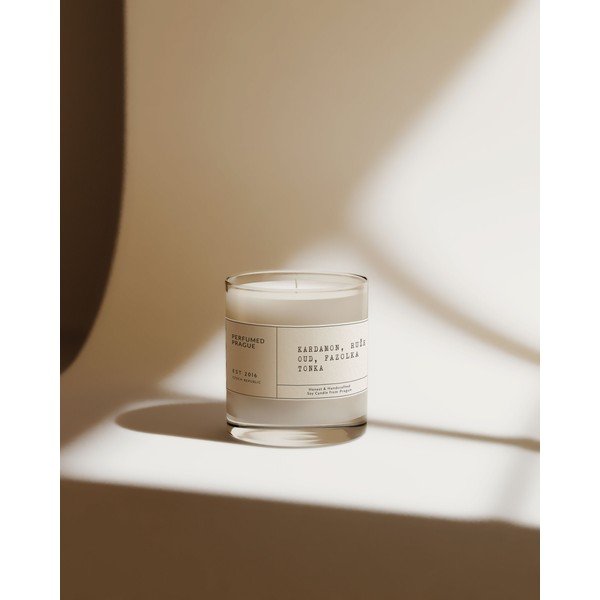 Lumânare parfumată din ceară de soia timp de ardere 40 h #83 Cardamom, Rose, Oud, Tonka – Perfumed Prague