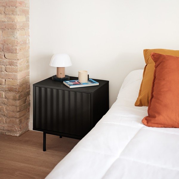 Noptieră neagră cu aspect mat Sierra – Teulat-image-1