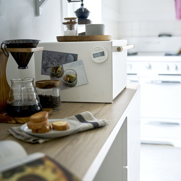 Cutie de pâine din metal Tosca – YAMAZAKI-image-1