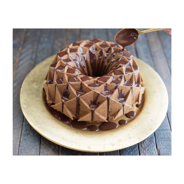 Formă pentru chec bundt /guguluf Nordic Ware Jubilee, 2,4 l, auriu-image-3