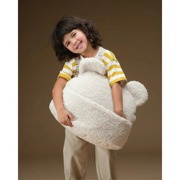 Pernă decorativă pentru copii crem din țesătură bouclé Teddy Pouch – Wigiwama-image-4