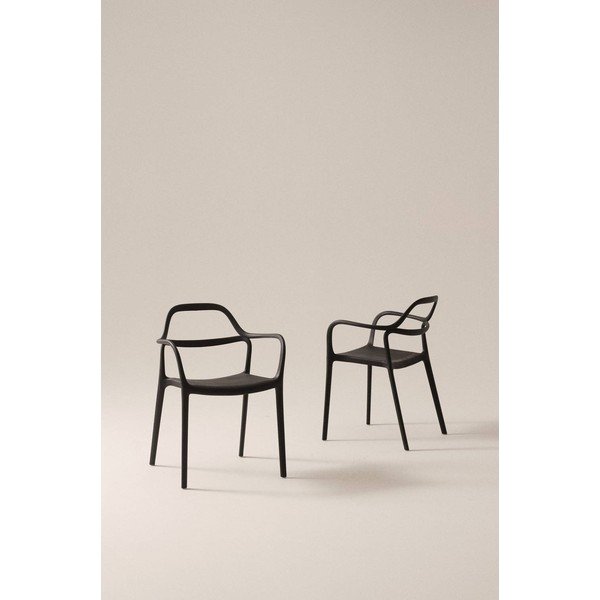 Scaune de dining negre cu cotiere/stivuibile 2 buc. din plastic Karlaby – Jotex-image-1