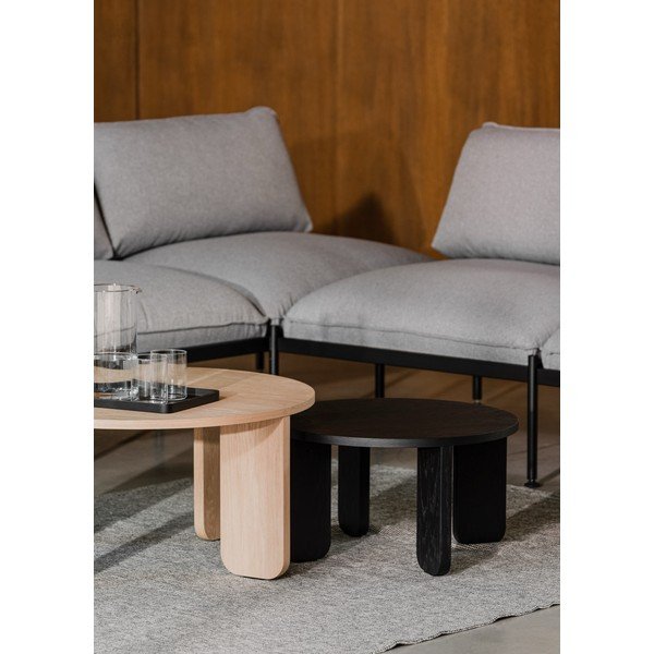 Măsuță de cafea neagră rotundă cu blat cu aspect de lemn de stejar ø 55 cm Kuvu – noo.ma-image-1