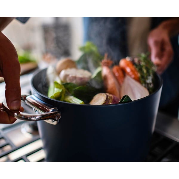 Oală cu capac/cu suprafață ceramică adecvată pentru plita cu inducție Space – Joseph Joseph-image-3