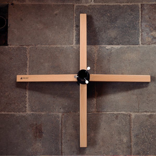 Suport din lemn pentru bradul de Crăciun Tree Nest Gentle-image-3