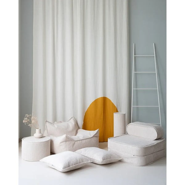 Pernă decorativă pentru copii crem cu tapițerie din catifea reiată Bolster – Wigiwama-image-1