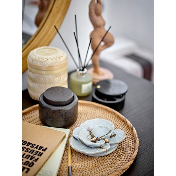 Statuetă din polirășină Tinah - Bloomingville-image-4