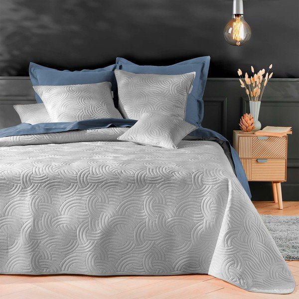 Set cuvertură și față de pernă gri din catifea 220x240 cm Solange – douceur d'intérieur-image-1