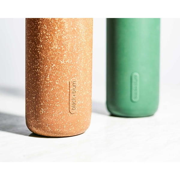 Sticlă pentru apă cu husă din silicon Black + Blum G-Bottle, 600 ml, portocaliu-image-4