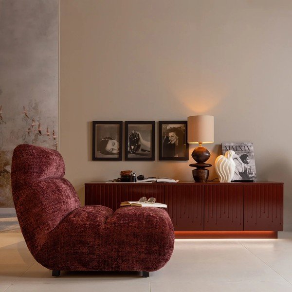 Fotoliu burgundy cu tapițerie din chenille Observe – WOOOD-image-1
