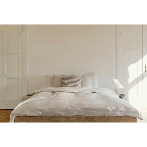 Pat matrimonial în culoare naturală din  placă aglomerată de lemn cu aspect de lemn de stejar fără tăblie cu somieră 160x200 cm Streiko – noo.ma-image-3