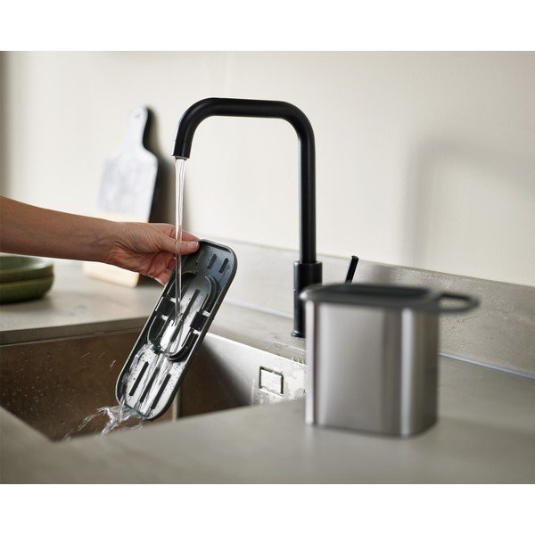 Suport pentru accesorii de spălat argintiu lucios din metal Duo Steel – Joseph Joseph-image-3