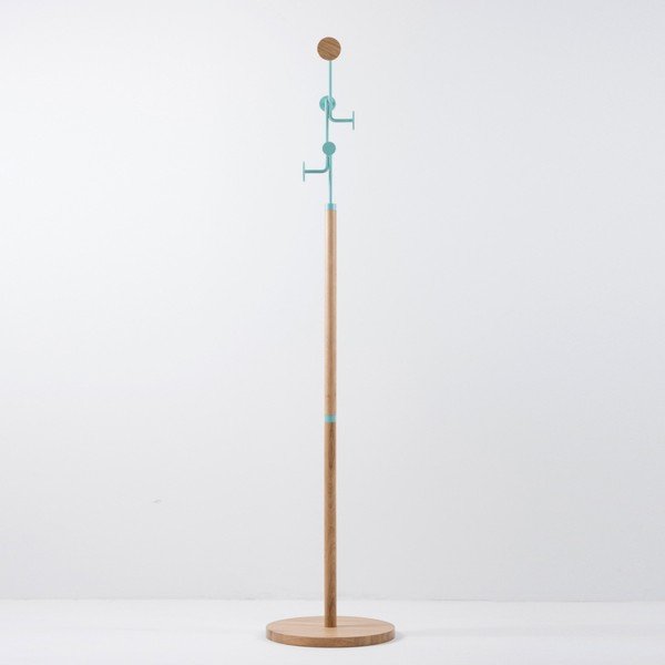 Cuier din lemn masiv de stejar cu detalii albastre Gazzda Hook-image-2