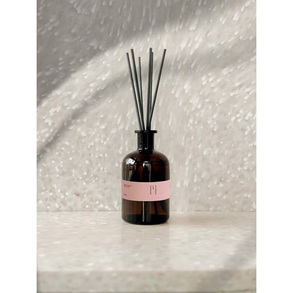 Difuzor de parfum #68 Peony, Linen, Fern – Perfumed Prague