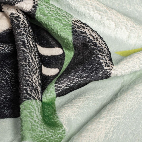Pătură pentru copii verde-deschis din microfibră 140x110 cm Panda – Moshi Moshi-image-1