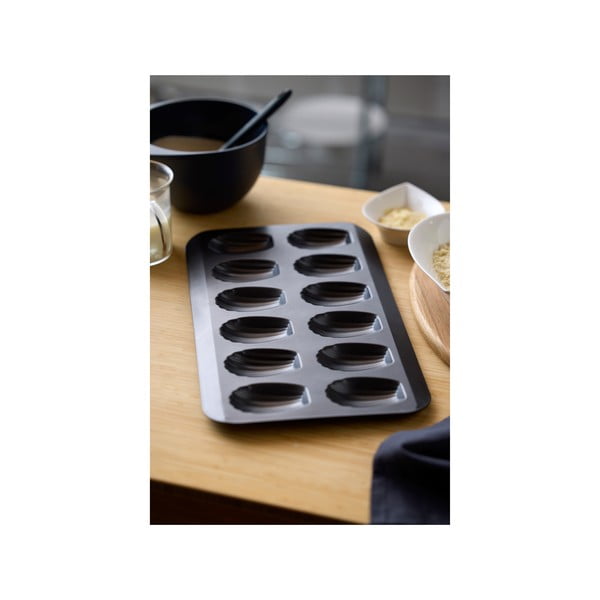 Formă de copt pentru madlene din oțel 22,5x39,5 cm – Blomsterbergs-image-2