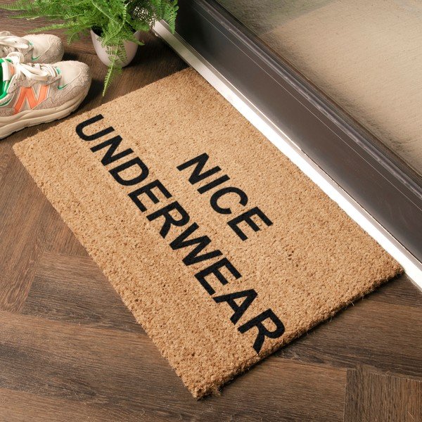 Covoraș de intrare din fibre de nucă de cocos 40x60 cm Nice Underwear – Artsy Doormats-image-1