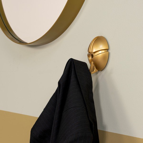 Cârlig auriu de montat pe perete din plastic Tick – Spinder Design-image-1