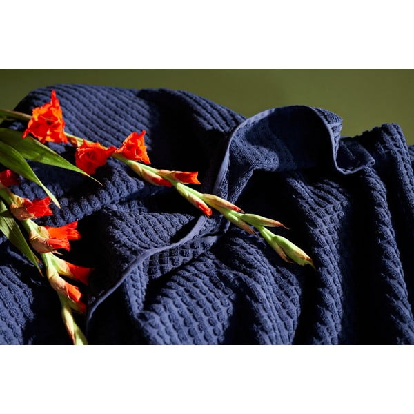 Prosop albastru închis din bumbac organic din frotir 70x140 cm Check – JUNA-image-4