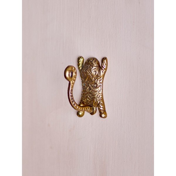Cârlig alămiu de montat pe perete din aluminiu Lester – Bloomingville-image-3