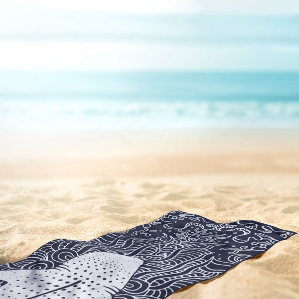 Prosop de plajă albastru închis 90x180 cm Shark – DecoKing-image-3