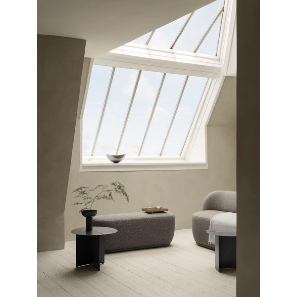 Măsuță auxiliară rotundă din metal ø 50 cm Oru – Blomus-image-1