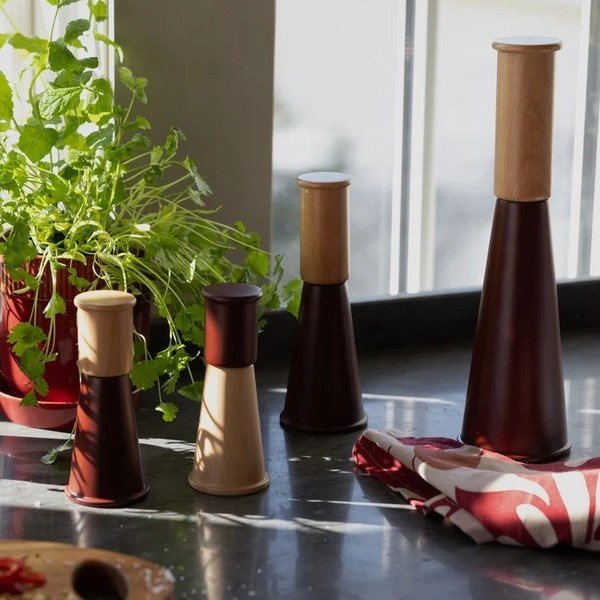 Set de râșnițe de sare și piper roșu/în culoare naturală 2 buc. din ceramică Gurken – Sagaform-image-1