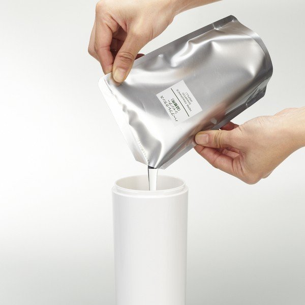 Dozator de săpun lichid alb din plastic 500 ml Round – YAMAZAKI-image-2