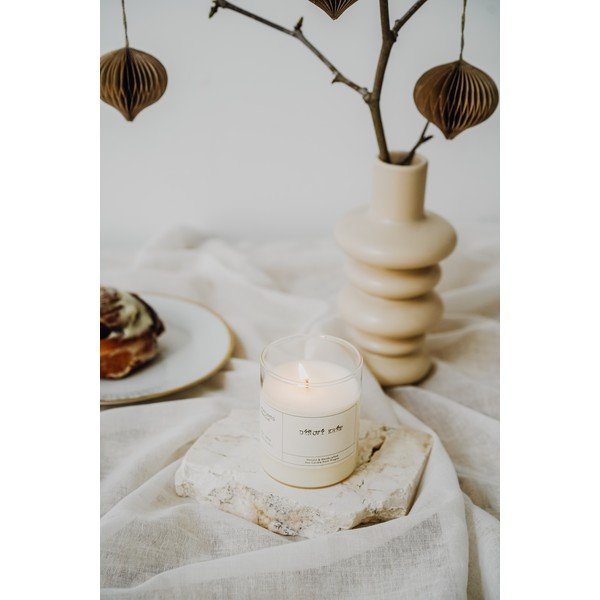 Lumânare parfumată din ceară de soia timp de ardere 40 h #73 Pumpkin Cream – Perfumed Prague-image-3