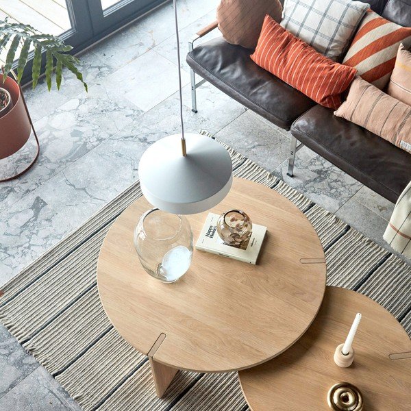 Măsuță de cafea în culoare naturală rotundă din lemn de stejar ø 65 cm Oy – OYOY Living Design-image-2