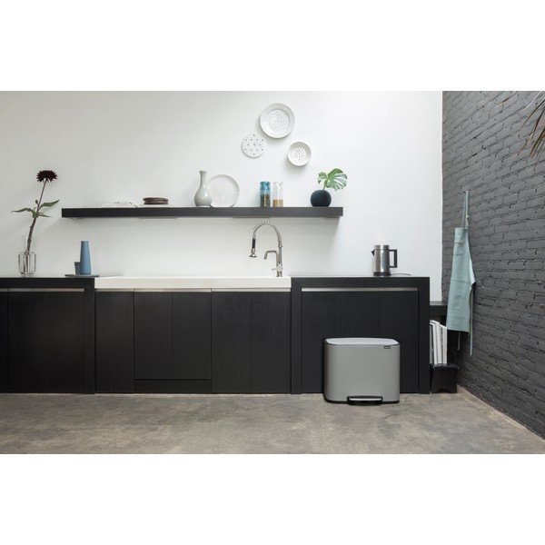 Coș de gunoi gri deschis de reciclat/cu pedală din oțel 34 l Bo – Brabantia-image-1