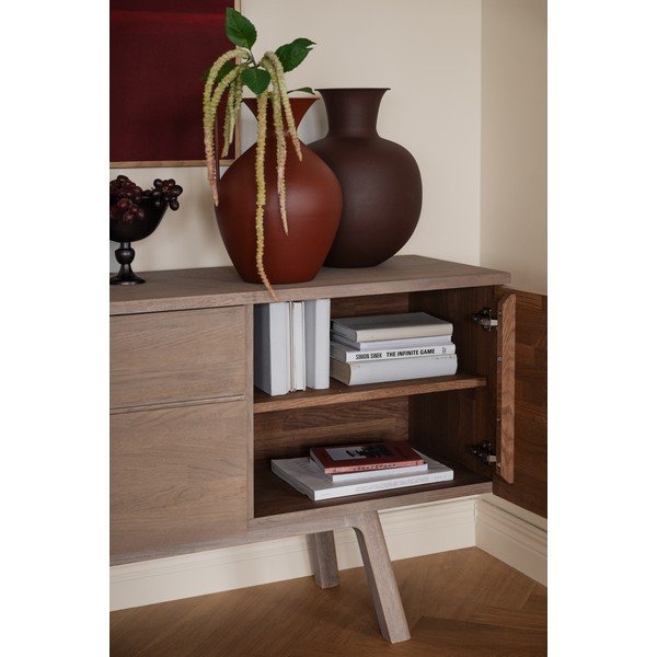 Comodă în culoare naturală din lemn de stejar 170x77x42 cm Cleardale – Rowico-image-2