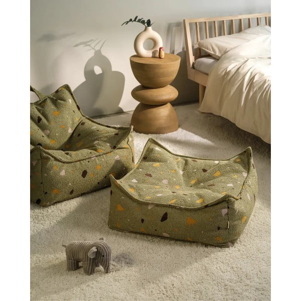 Fotoliu puf pentru copii verde cu tapițerie din țesătură bouclé/cu tapițerie din chenille Terrazzo Square – Wigiwama-image-2