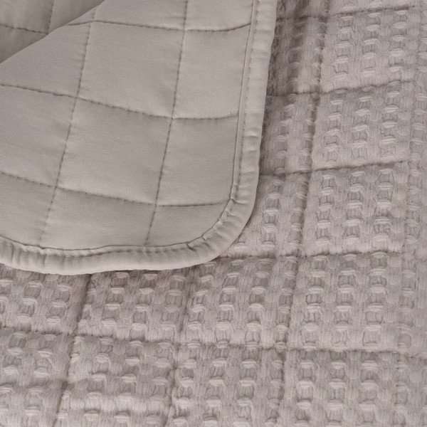 Cuvertură bej matlasată 240x260 cm – Ixia-image-1