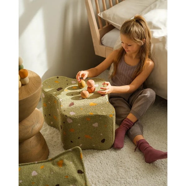 Puf de copii verde cu tapițerie din țesătură bouclé/cu tapițerie din chenille Terrazzo Cloud – Wigiwama-image-1