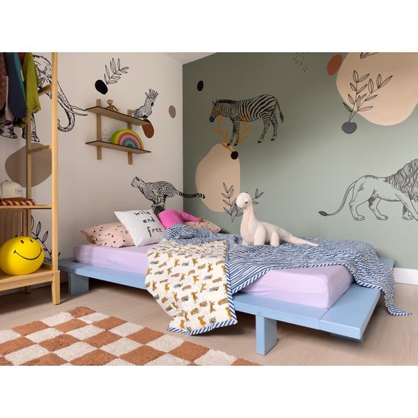 Pat matrimonial albastru deschis din lemn masiv de pin cu somieră 140x200 cm Japan – Karup Design-image-1