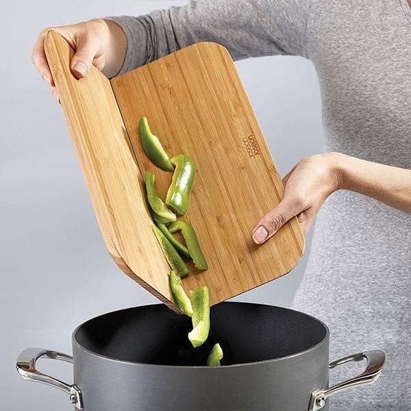 Tocător pliabil din bambus Joseph Joseph Chop2Pot, lungime 32,5 cm-image-4