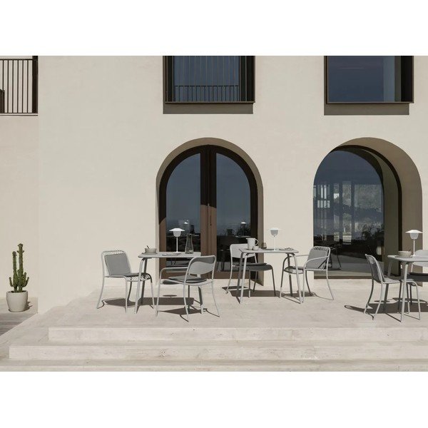 Scaun de grădină gri deschis din metal Yua Wire – Blomus-image-3