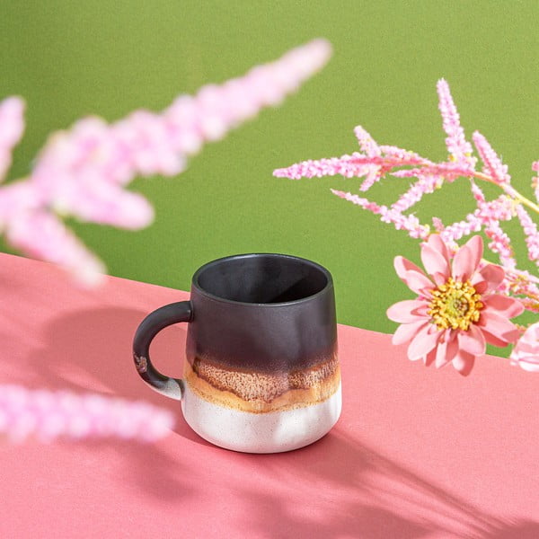 Cană neagră din gresie 360 ml Mojave – Sass & Belle-image-2