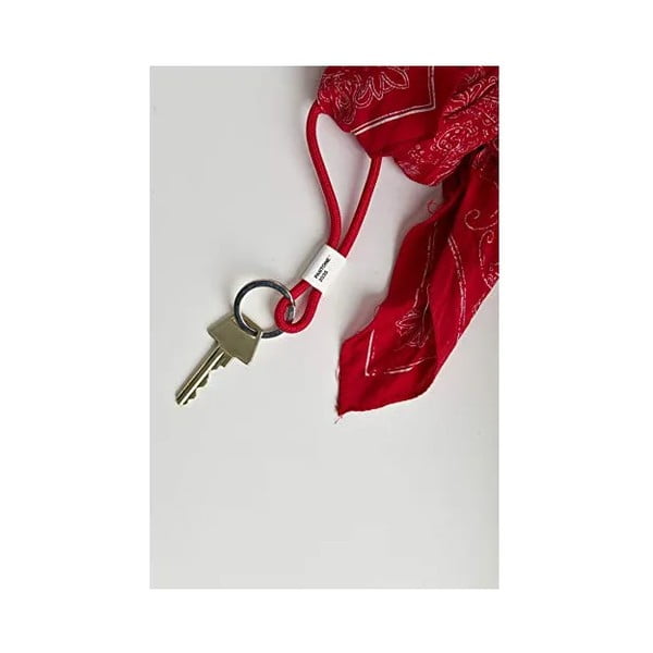 Breloc galben deschis Light Yellow 600 – Pantone-image-1