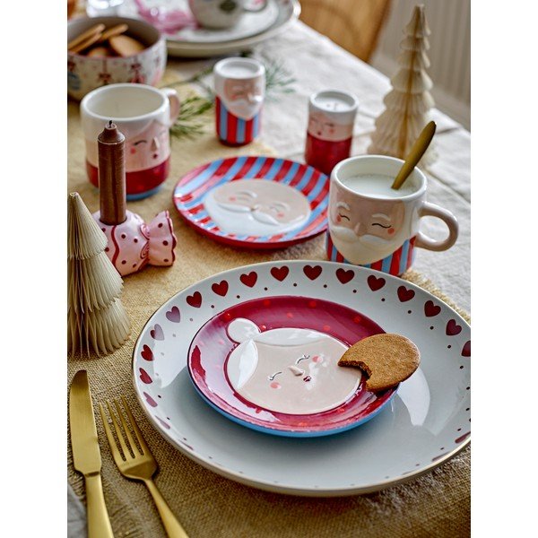 Farfurii roșii 2 buc. pentru desert  din gresie ø 16 cm  cu model de Crăciun Granny – Bloomingville-image-1