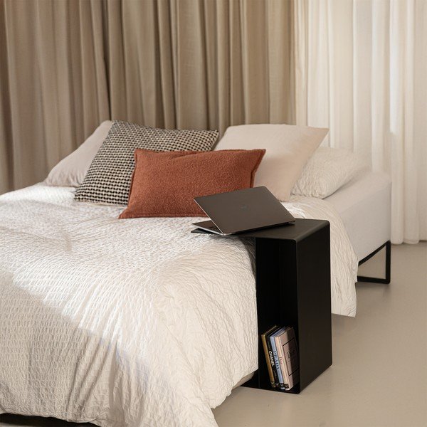 Măsuță auxiliară din oțel 40x30 cm Slide Low – Spinder Design-image-1