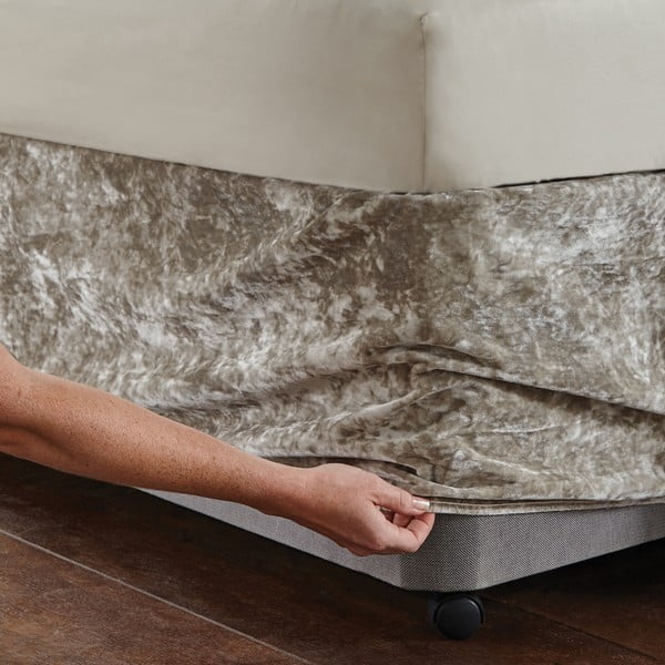Husă pentru cadru de pat bej din catifea cu elastic 137x198 cm Crushed Velvet – Catherine Lansfield-image-1