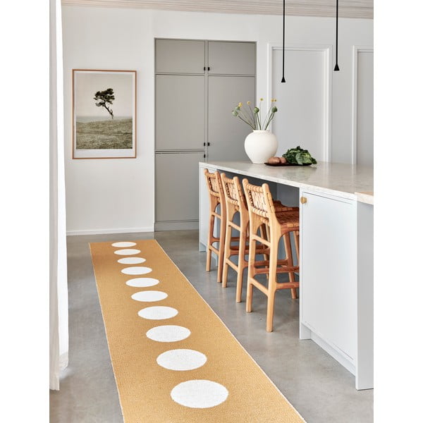 Covor tip traversă pentru interior și exterior galben ocru 70x300 cm Vera Ochre – Pappelina-image-1